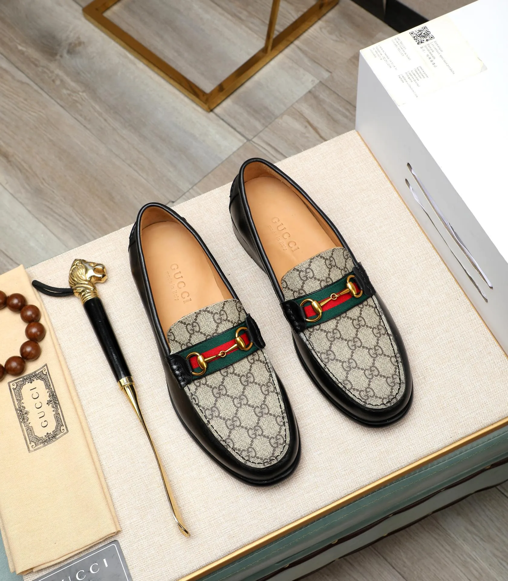 Men's shoes 💰500 📛📛 Original version (water-dyed cow lining) GUCCI official website formal shoes 🌀 Italian 🇮🇹 imported cowhide ➕ top imported water-dyed cowhide lining 💋 fine handmade original bottom, the real thing looks better when photographed in person Standard size 38-44 (45 46 customized)